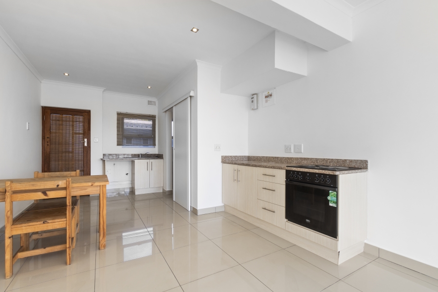 1 Bedroom Property for Sale in Heathfield Western Cape